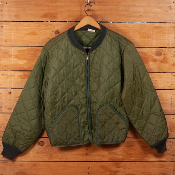Vintage 70s Quilted Zip-up Liner Jacket in Olive Green - Women's LG / Men's MD - Picture 1 of 9